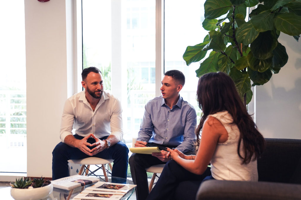 Corporate Lawyer for Small Businesses – Schedule a Free Consult
